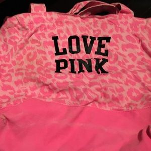 Victoria's Secret weekend bag pink cheetah print