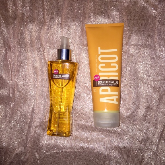 Bath and Body Works Signature Vanilla - Apricot