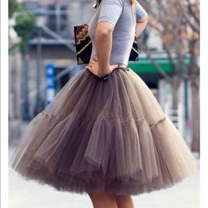 Anthropology Va Et Vien tulle dress size 8