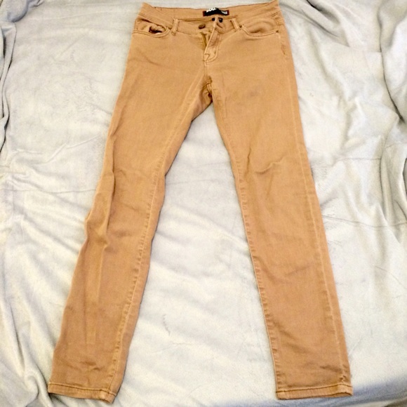 BDG Cigarette Mid Rise Jeans