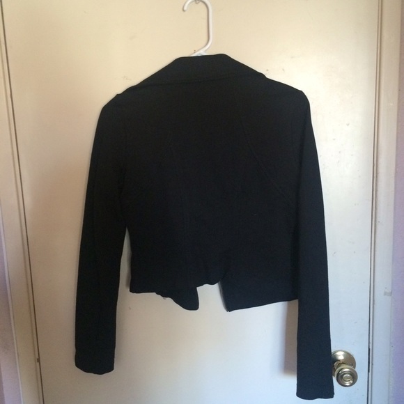 SOLD Forever 21 black waterfall jacket - Picture 4 of 4