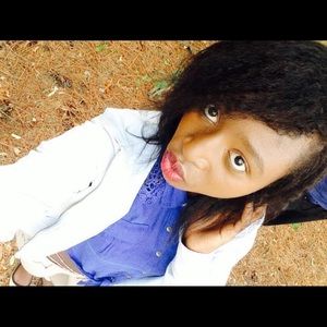 Meet your Posher, Amy