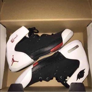 Carmelo Anthony (Limited Edition) Jordan Sneakers
