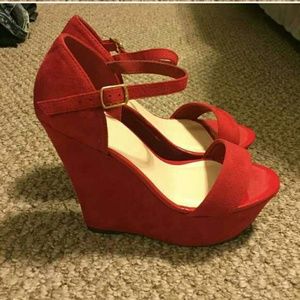 BRAND NEW RED WEDGE!