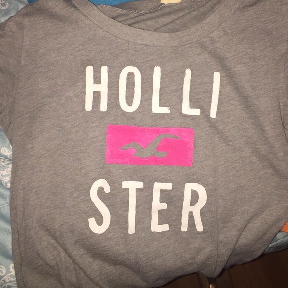 Hollister Tshirt bundle!