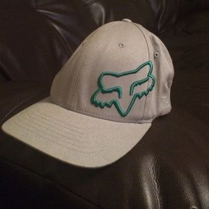 Flex fit fox hat