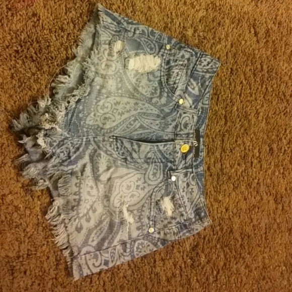 Ripped shorts