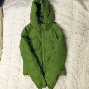 Hollister green hooded puffer jacket!💚