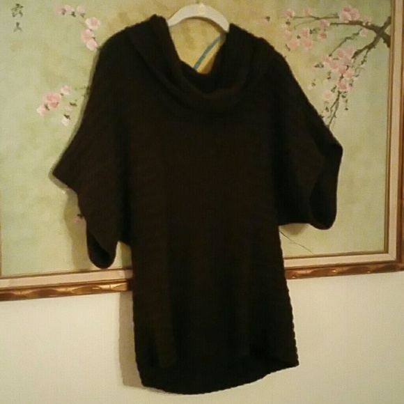 Jones New York Signature Collection Sweater.