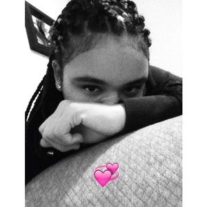 Meet your Posher, Lorelei