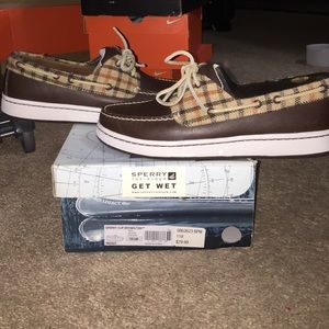 Sperry boat shoes
