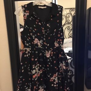 LC Lauren Conrad Floral Dress Size 10