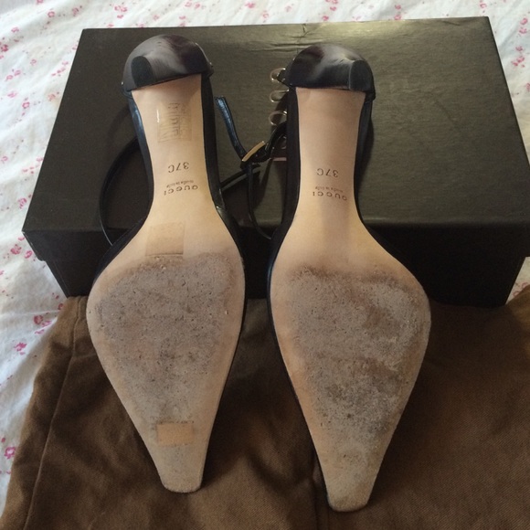 Gucci black high heels - Picture 2 of 4