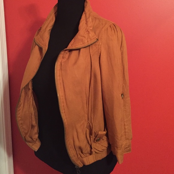 ‼️SOLD‼️ - Picture 3 of 4