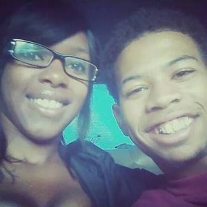 Meet your Posher, Adrianna