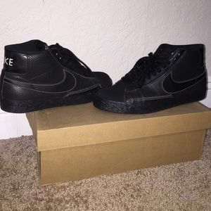 Nike Blazer High