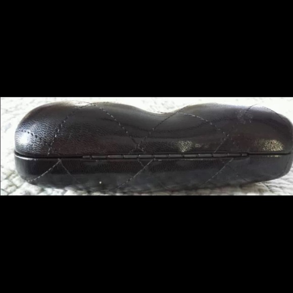 Authentic Chanel sunglass case FINAL price - Picture 3 of 3