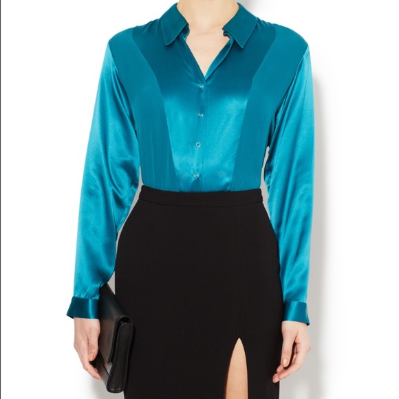 L'AGENCE silk snap front blouse