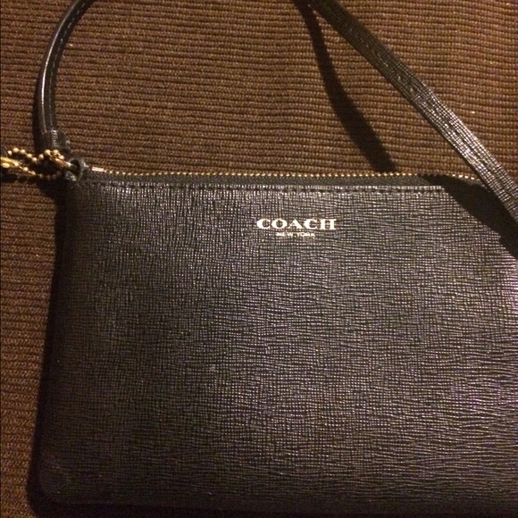 AUTHENTIC COACH WRISTLET - Picture 1 of 3