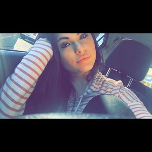 Meet your Posher, Shelby