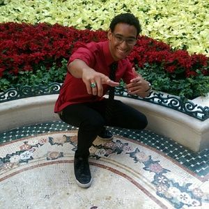 Meet your Posher, Brandon