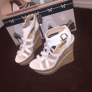 GUESS Wedges