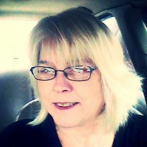 Meet your Posher, Janine