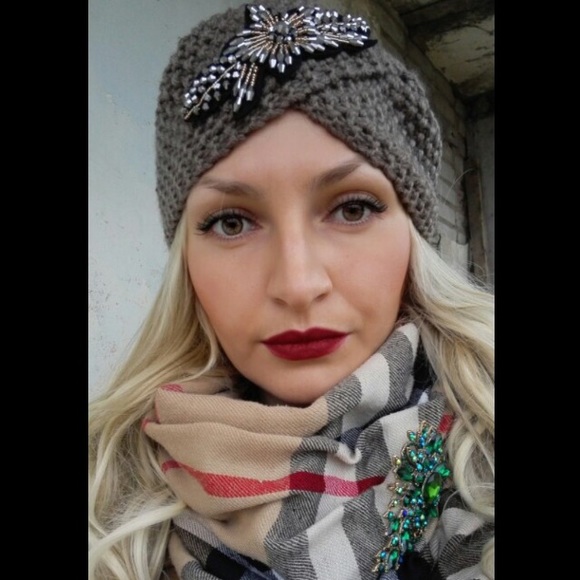 Accessories - Fancy Beaded Accent Knit Turban Hat