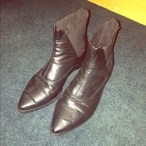 Black Chelsea boots
