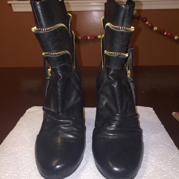 Dolce vita black and gold booties - Picture 1 of 4
