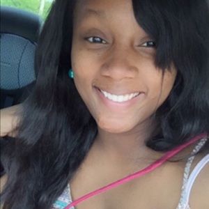 Meet your Posher, Tierra