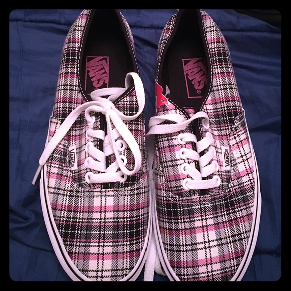 Plaid vans