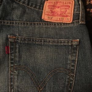 Male Levi jeans