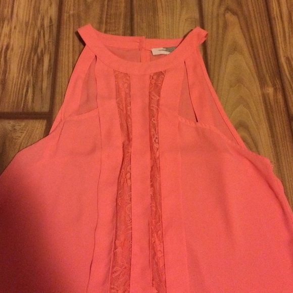 Pink blouse - Picture 2 of 3