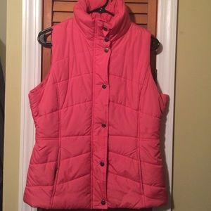 NY&co pink vest size medium