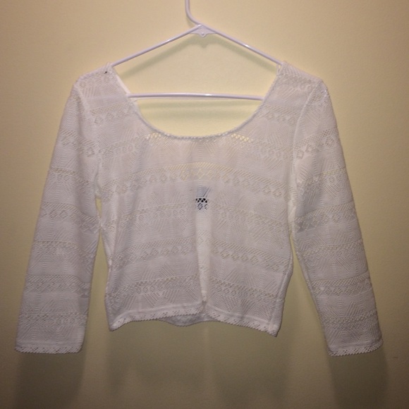 Forever 21 White Lace Crop Top (L)
