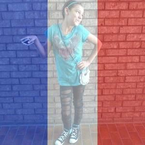 Meet your Posher, Alicia