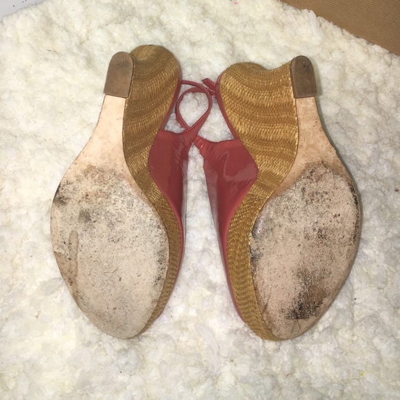 Sale!!Coral Gucci wedges - Picture 4 of 4