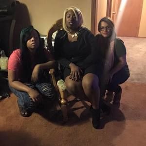 Meet your Posher, Dora