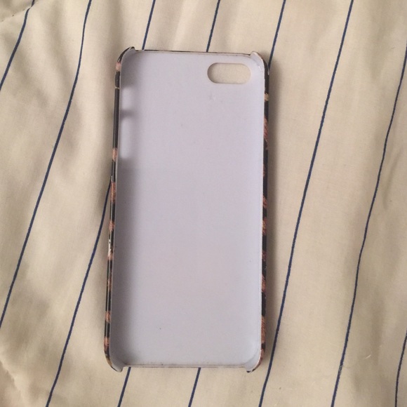 Phone case - Picture 3 of 4