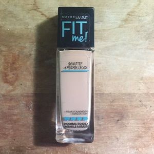 Maybelline Fit Me Matte Foundation