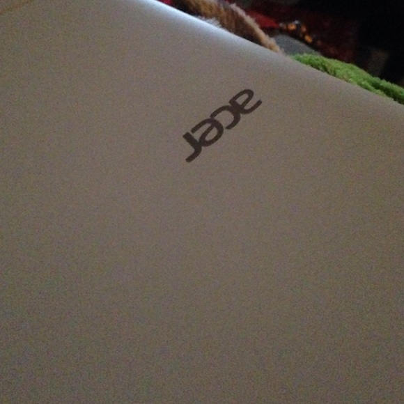 Meet your Posher, Amanda - Picture 1 of 1