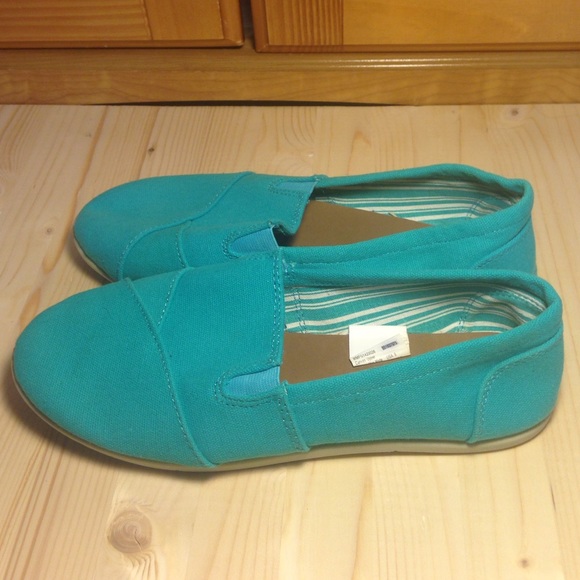 Teal Faded Glory Shoes