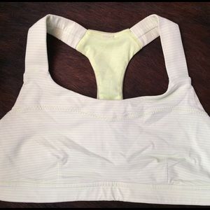 lululemon athletica - Sports Bra