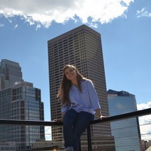 Meet your Posher, Mikayla