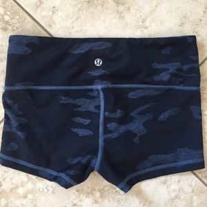 Lu Lu Lemon Blue Camo Shorts