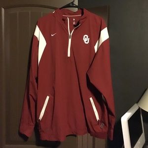 XL OU rain jacket