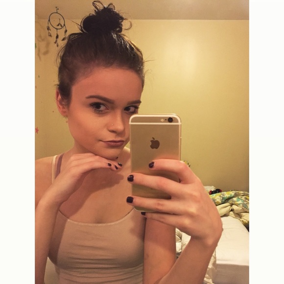 Meet your Posher, Cassie