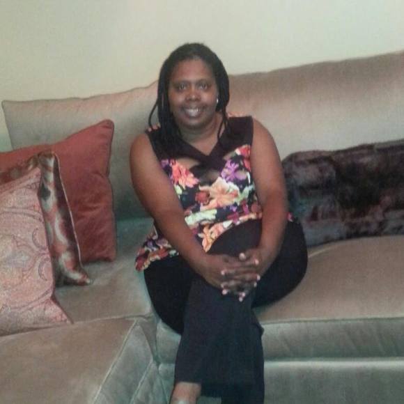 Meet your Posher, Tracie - Picture 1 of 1