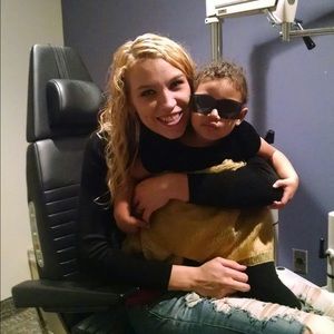 Meet your Posher, Marissa